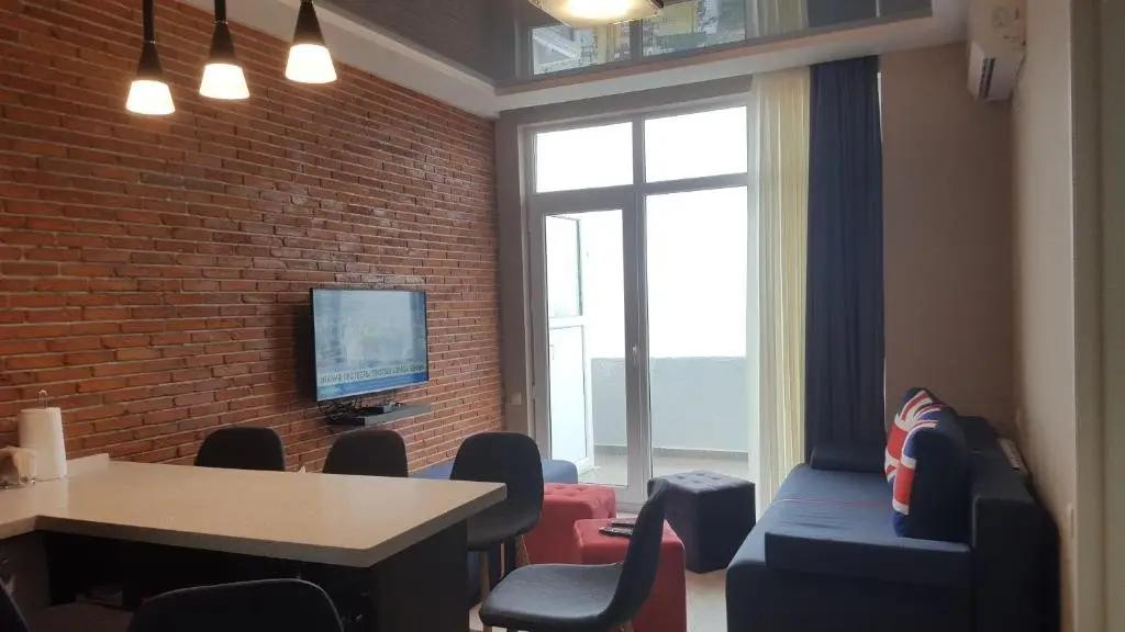 Батуми: Penthouse On Inasaridze 4