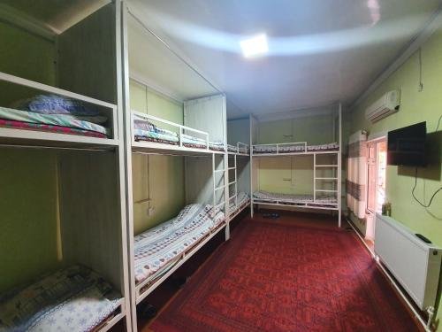 Бухара: Mohinur Hostel