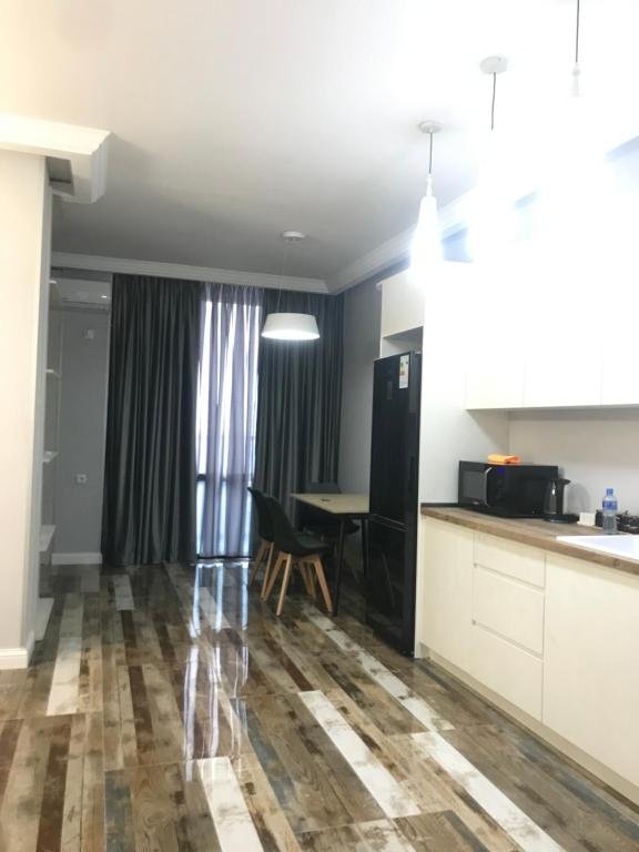 Батуми: Studio Apartment In Batumi. With Mountain View