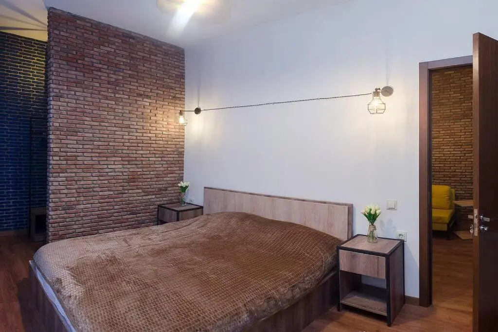 Тбилиси: One Bedroom Apartment Near Fabrica