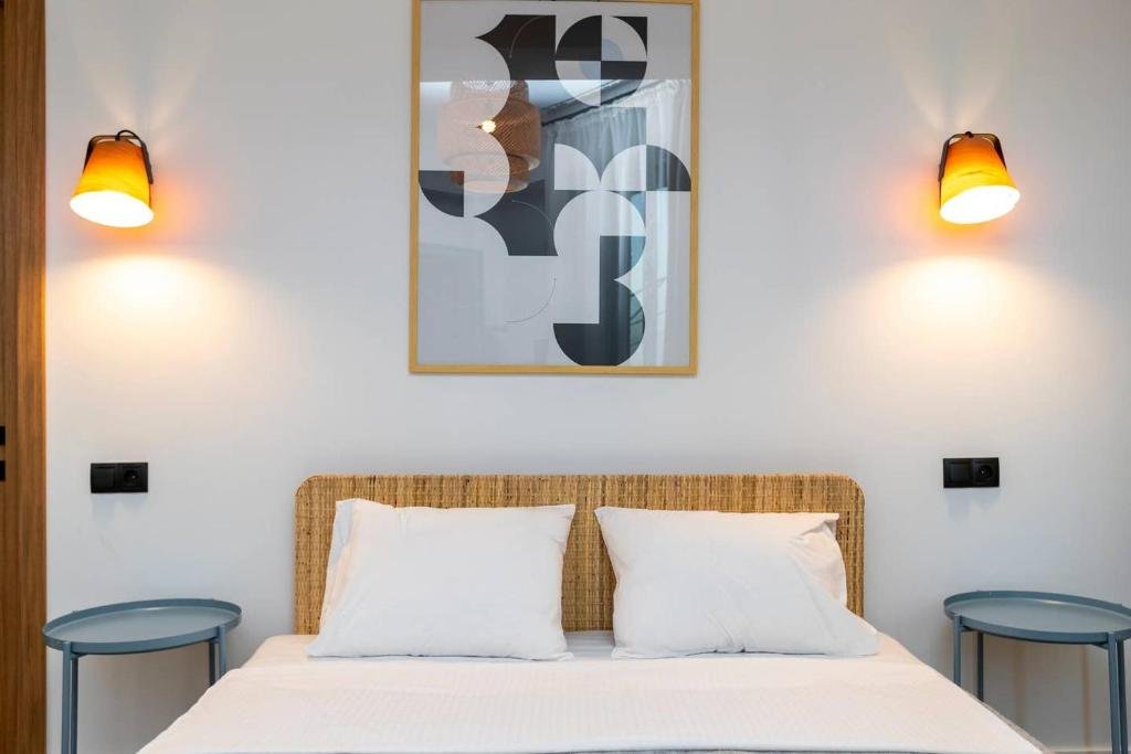 Тбилиси: Stylish 2BR apt w huge terrace in Old Tbilisi