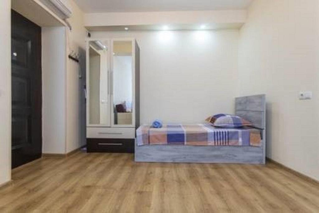 Тбилиси: New Studio in Old Tbilisi Sololaki