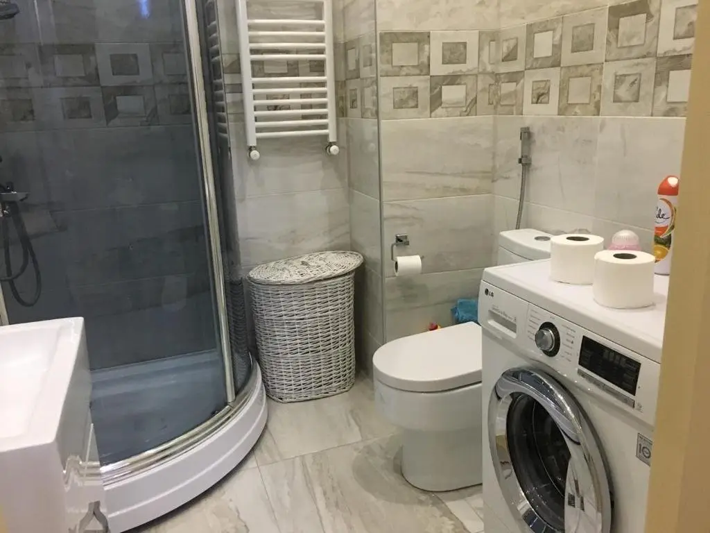 Тбилиси: New Apartment 14
