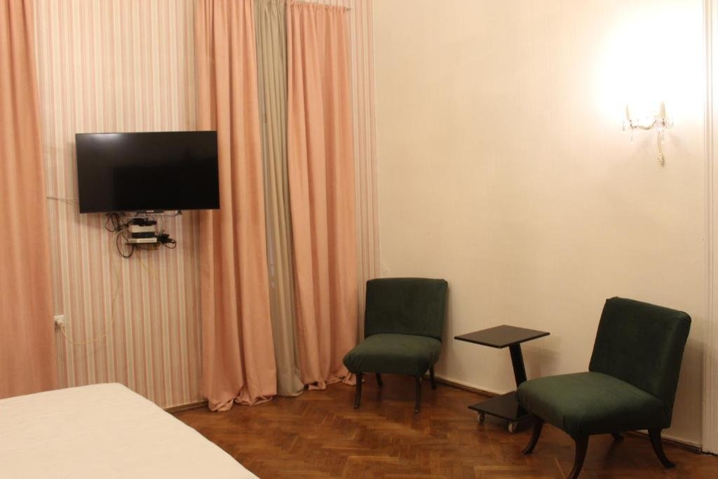 Тбилиси: Nino's Apartment At Vera