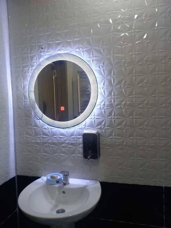 Батуми: New Apartment On Lermontovi Str 105