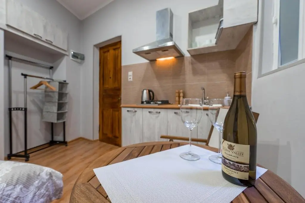 Тбилиси: Nick's Attractive Apartment N2 In Old Tbilisi