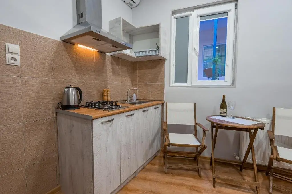 Тбилиси: Nick's Attractive Apartment N2 In Old Tbilisi
