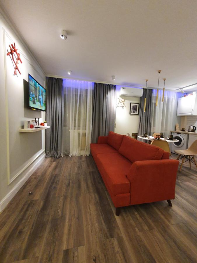 Рыбинск: Krestovaya 124 Design Apartments
