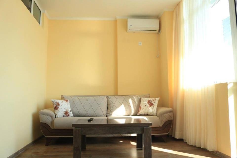Батуми: Ninos Apartment 222