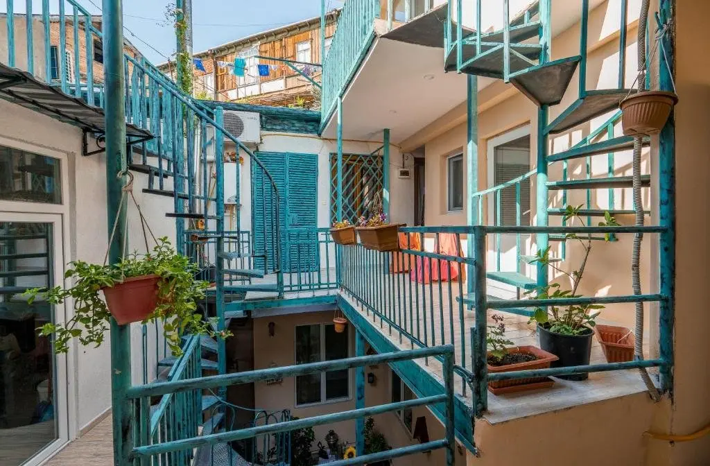 Тбилиси: Next Door Loft In Central Tbilisi From 4 To 6 People