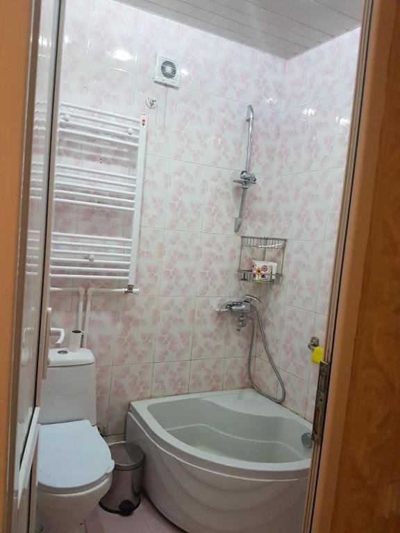 Тбилиси: Pekiniapartment 8