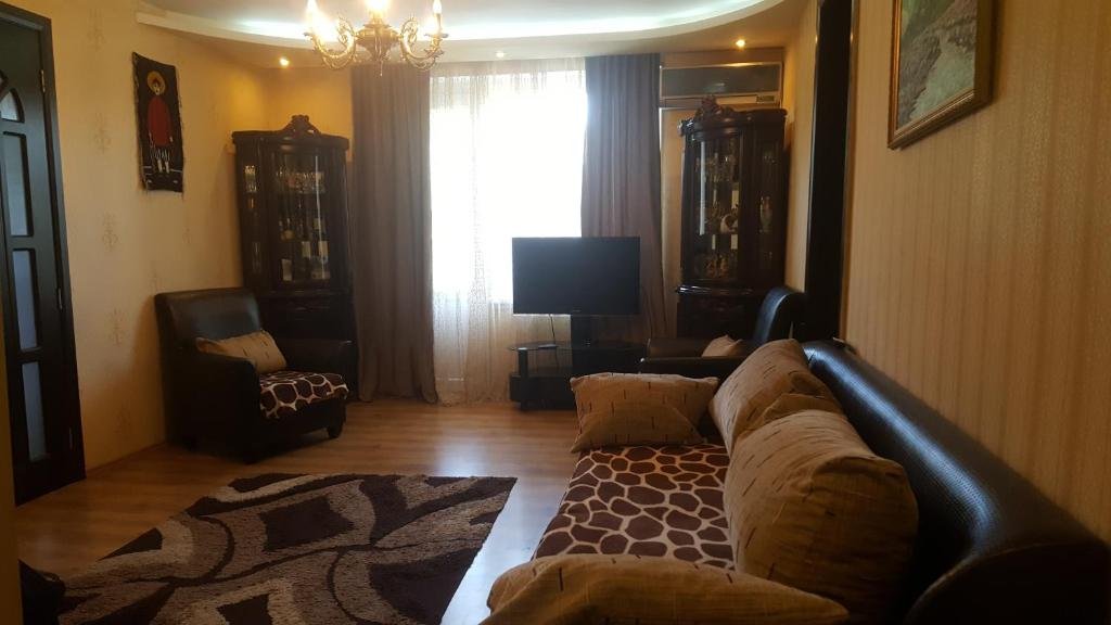 Тбилиси: Nilien Guest House