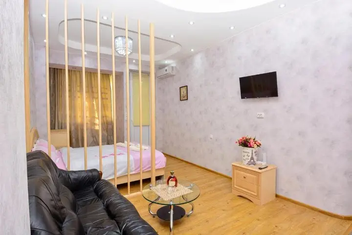 Тбилиси: Tbilisi Midtown Apartment