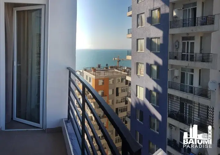 Батуми: Spaceous Apartment 10 Minutes From The Beach