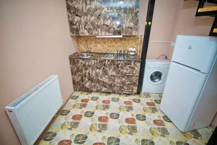 Тбилиси: Old Tbilisi Located Appt in 19th Century House