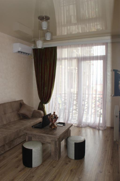 Батуми: Selim Khimshiashvili Street 20 Block C/167 15.Floor
