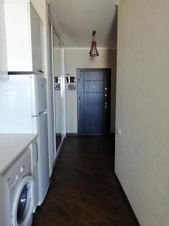 Батуми: Pirosmani Street 16 322