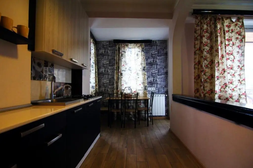 Тбилиси: Renting Apartment At Leselidze Street, Tbilisi.