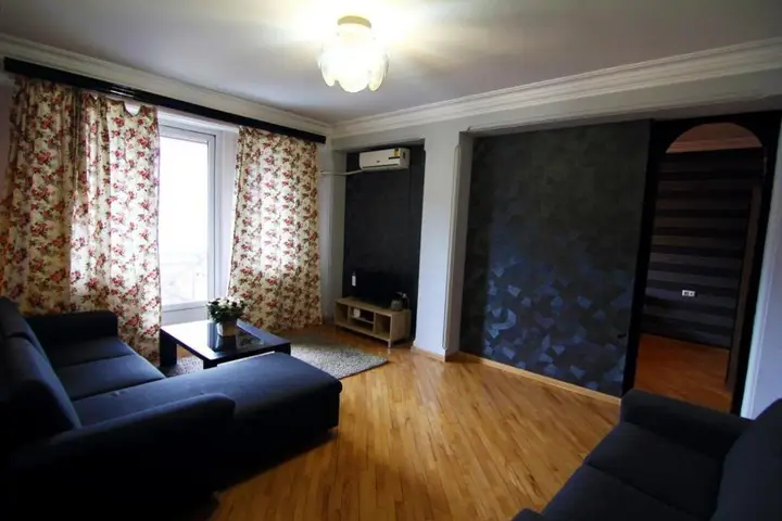Тбилиси: Renting Apartment At Leselidze Street, Tbilisi.