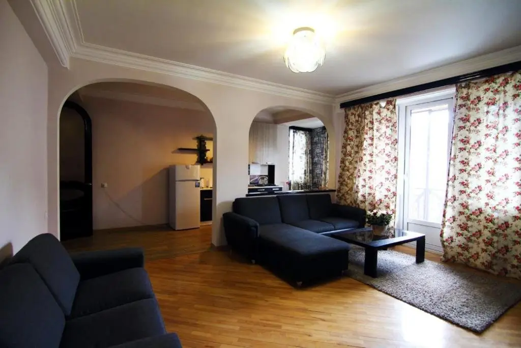 Тбилиси: Renting Apartment At Leselidze Street, Tbilisi.
