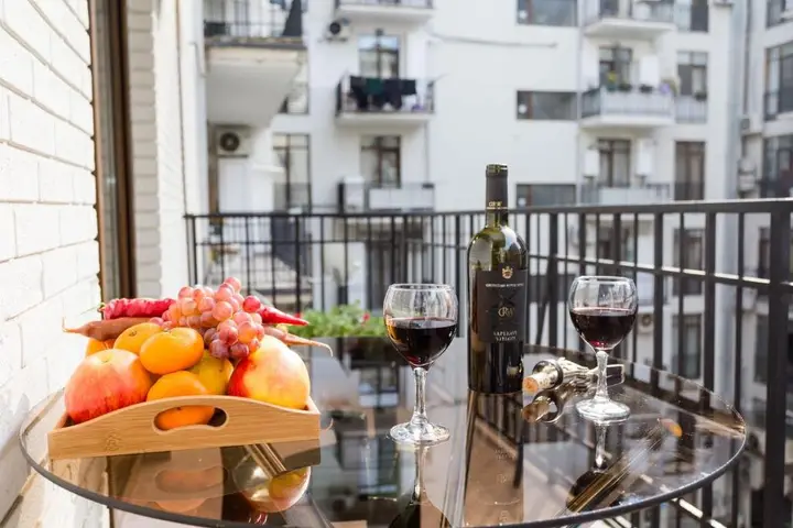Тбилиси: Serviced Apartment On Rustaveli Avenue 6