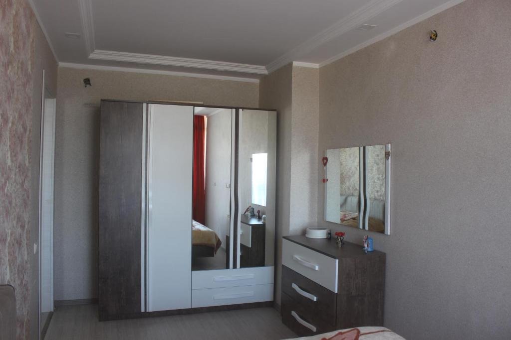 Батуми: Tsotne Dadiani Street #12, Batumi