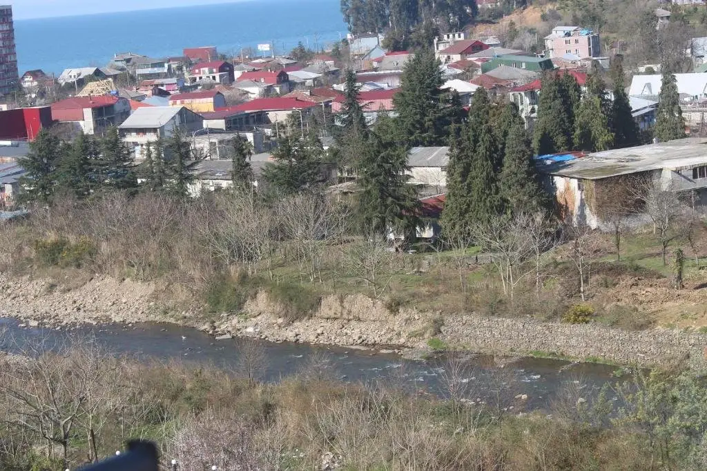 Батуми: Tsotne Dadiani Street #12, Batumi