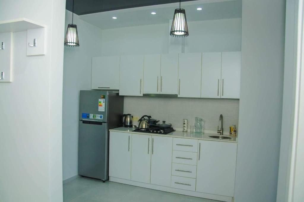 Батуми: Pirasmani Vasimnacit K 127