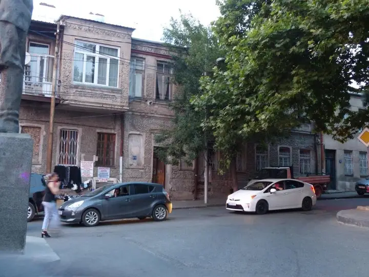 Тбилиси: N 2-4