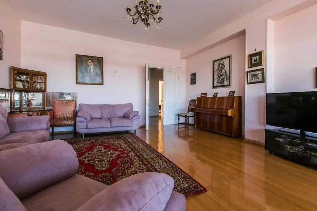 Тбилиси: Panorama 4 Bedroom Apartment
