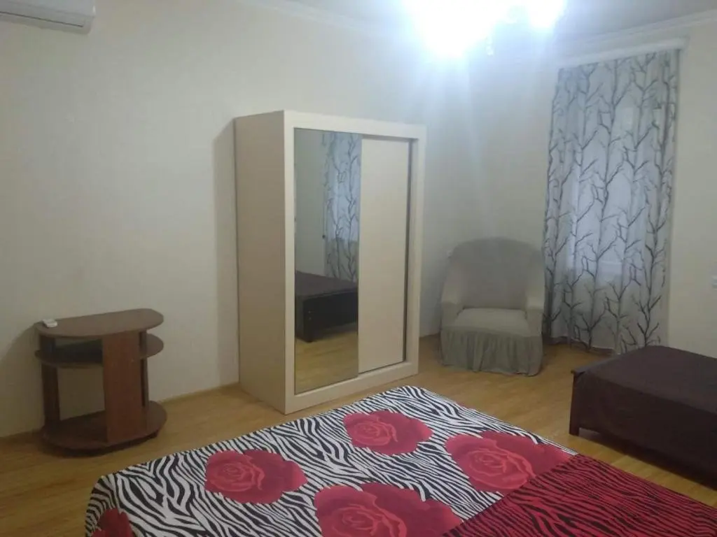 Тбилиси: Tbilisi D. Agmashenebeli Avenue 35 Apartment