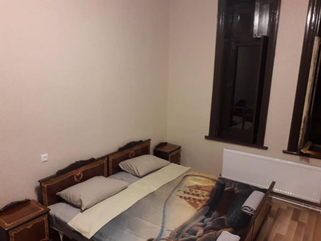 Тбилиси: Private Home In Old Town 2