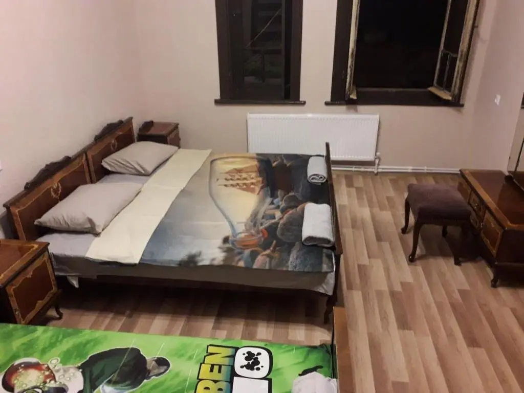 Тбилиси: Private Home In Old Town 1