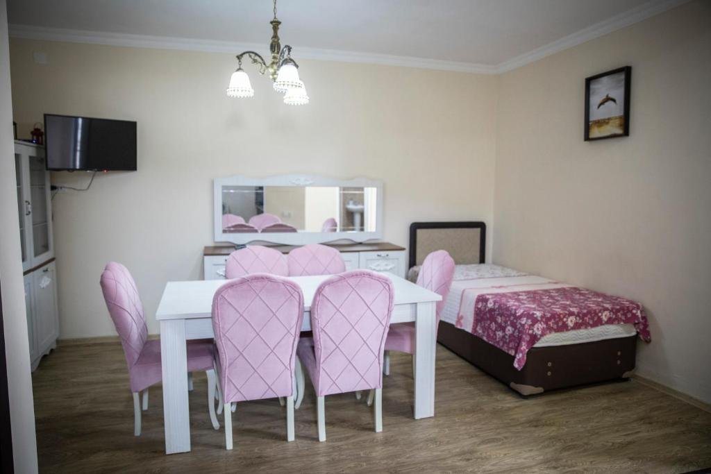 Кобулети: Rezi Guest House 4Rest