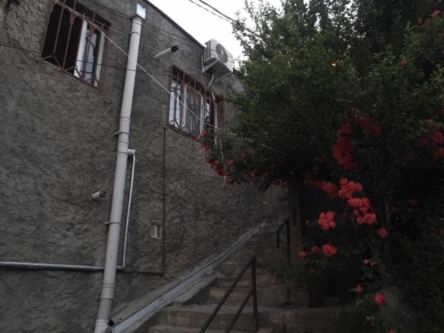 Тбилиси: New Cozy House In The Center Of Tbilisi