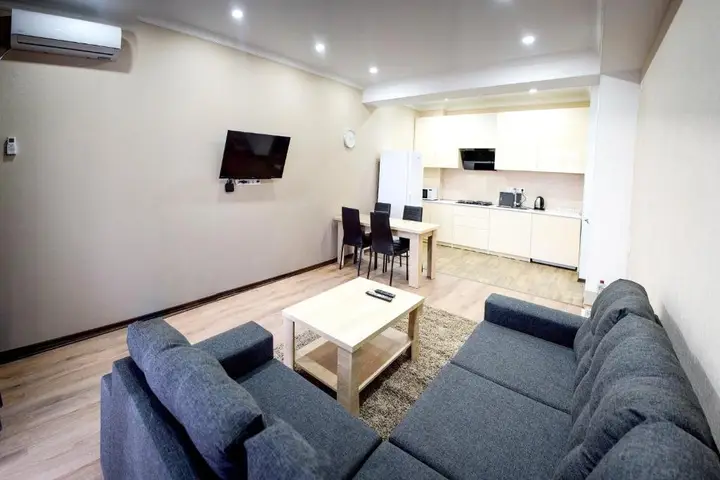 Тбилиси: Suite Apartment In Old Tbilisi
