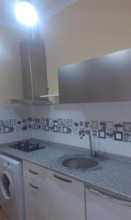 Батуми: Nodar Apartments 2