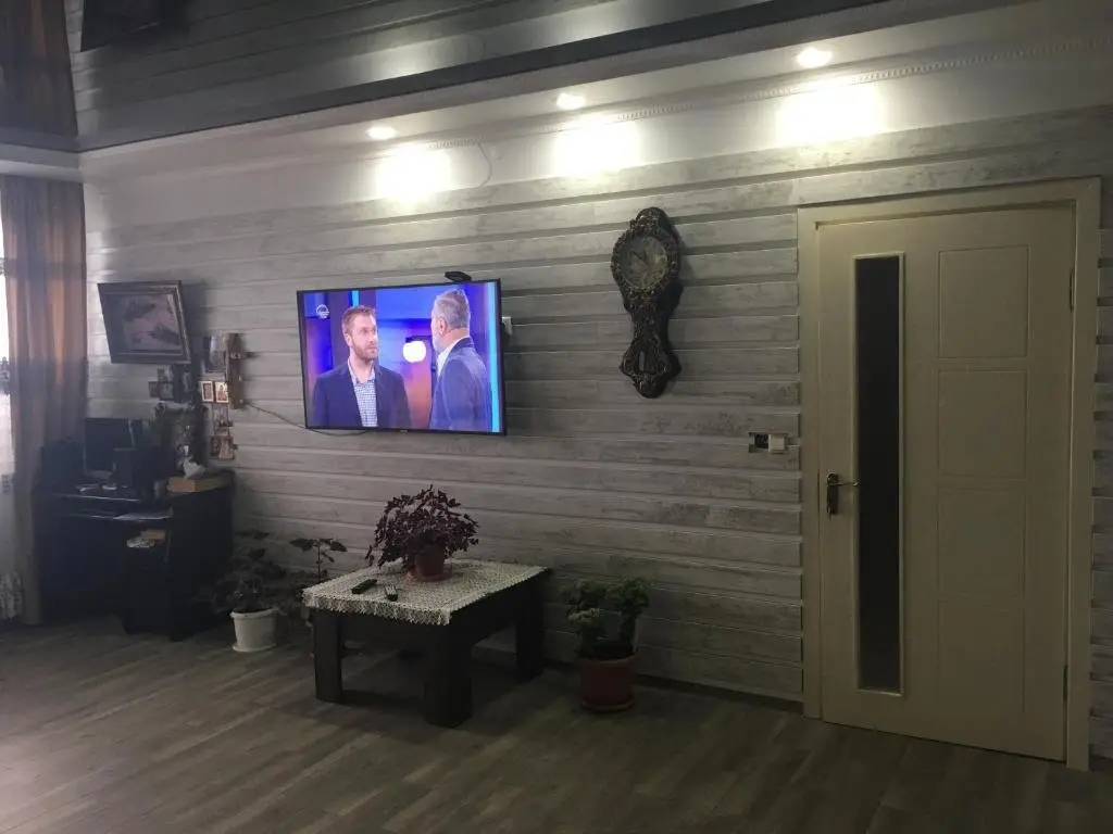 Батуми: The Flat Is Located In Gonio, Near Gonio Fortress, 300 Meters From The Sea. It S On The Ninth Floor. Elevator Is Available.