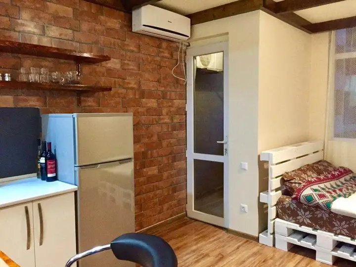 Батуми: Seaside Loft Studio For 2-3 Ppl