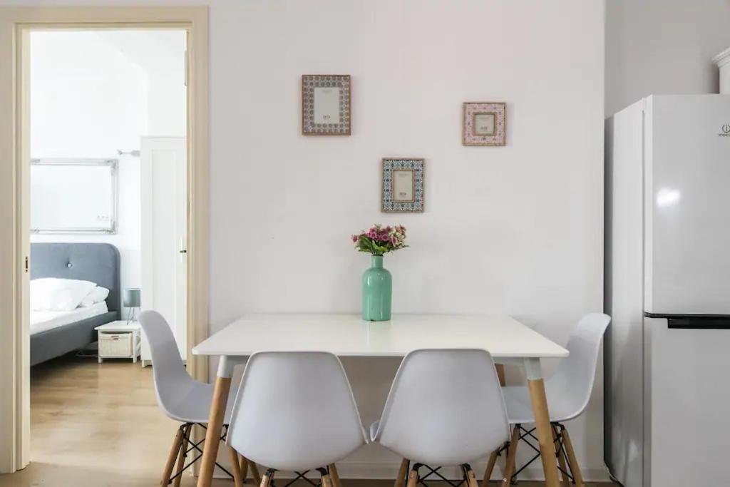 Тбилиси: Newly Built 2 Bedroom Apartment In Old Tbilisi