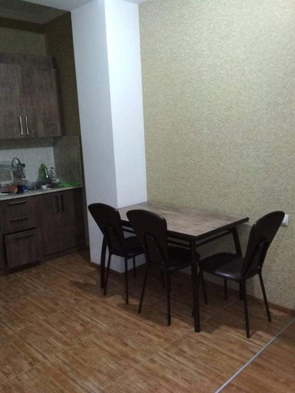Тбилиси: Tbilisi Apartments 1