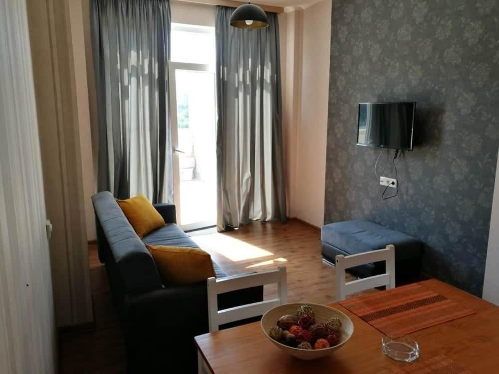 Тбилиси: Riverside Terrace Apartment