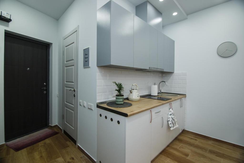 Батуми: Next Orange Apartments 3 08
