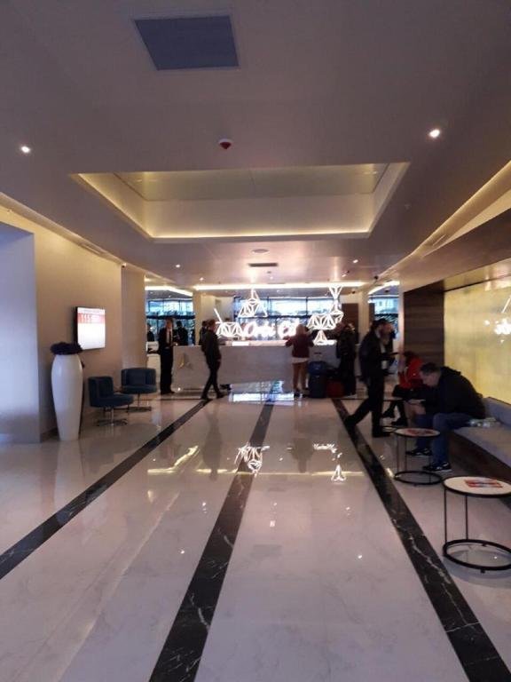 Батуми: Orbi City 2466
