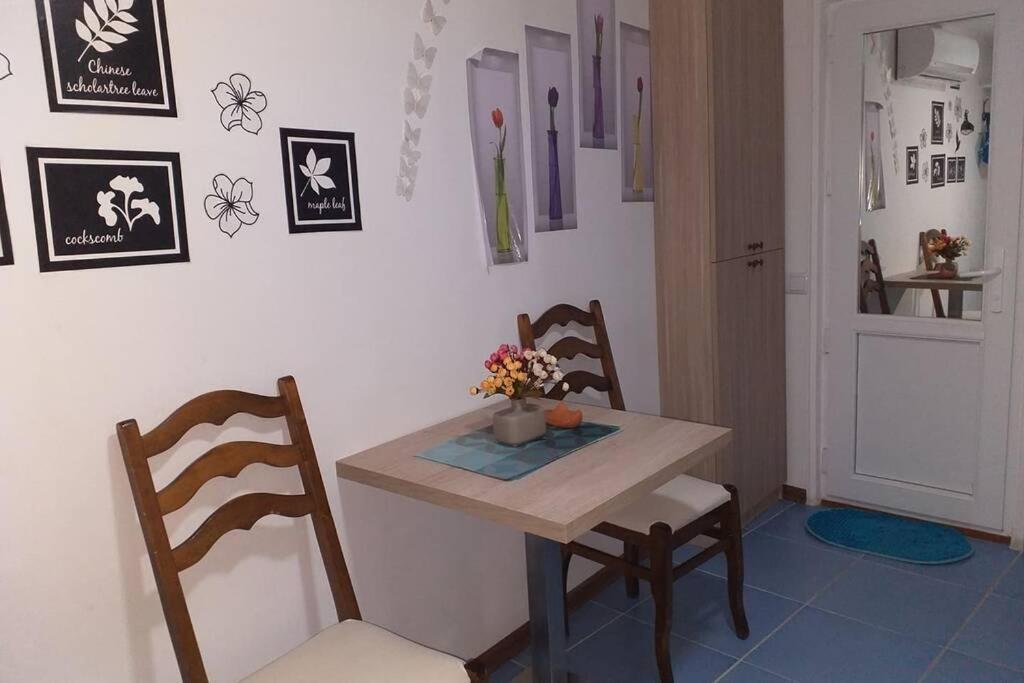 Тбилиси: Studio In Avlabari Better Than Hostel