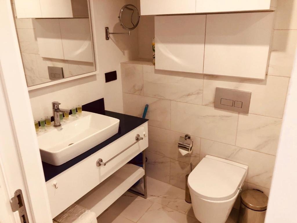 Батуми: Orbi City Apt.1703