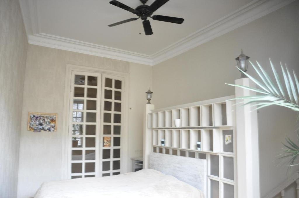Тбилиси: Taias Lux At Vere