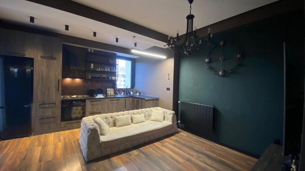 Тбилиси: New apartment with terrace
