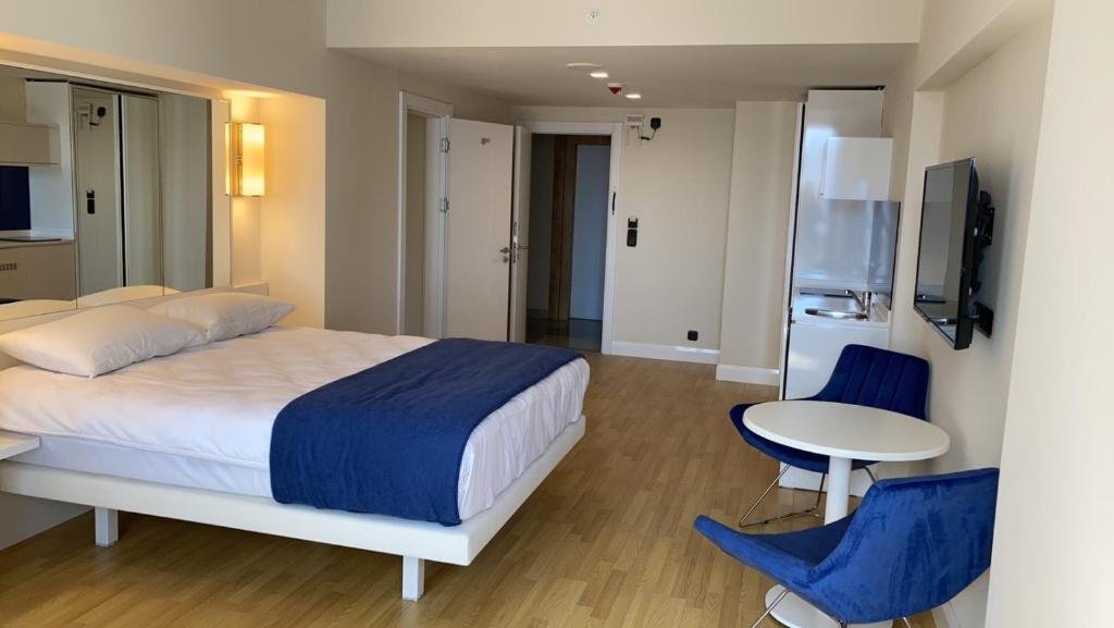 Батуми: Orbi City Apartments 5