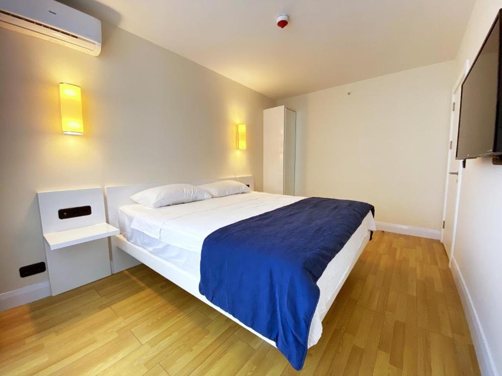Батуми: Orbi City Two Rooms Apt. 27 Floor Sea Mout. View